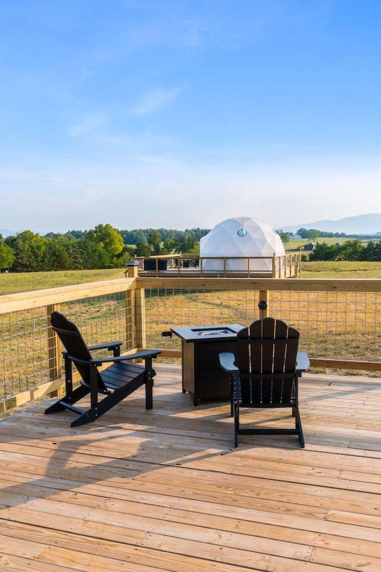 Гостьовий будинок Tranquil Dome At Faraway Camp Лурей Екстер'єр фото